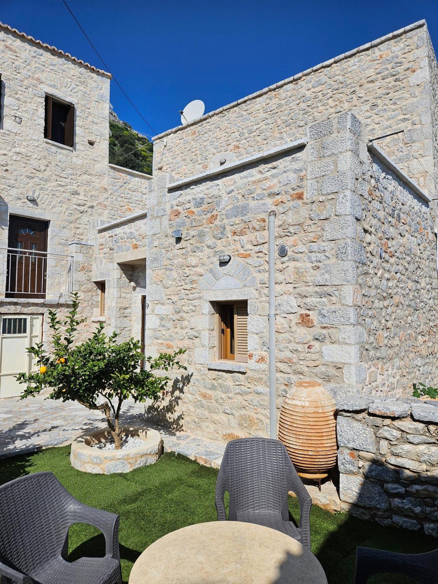 Rigas Stone Tower East Mani 3