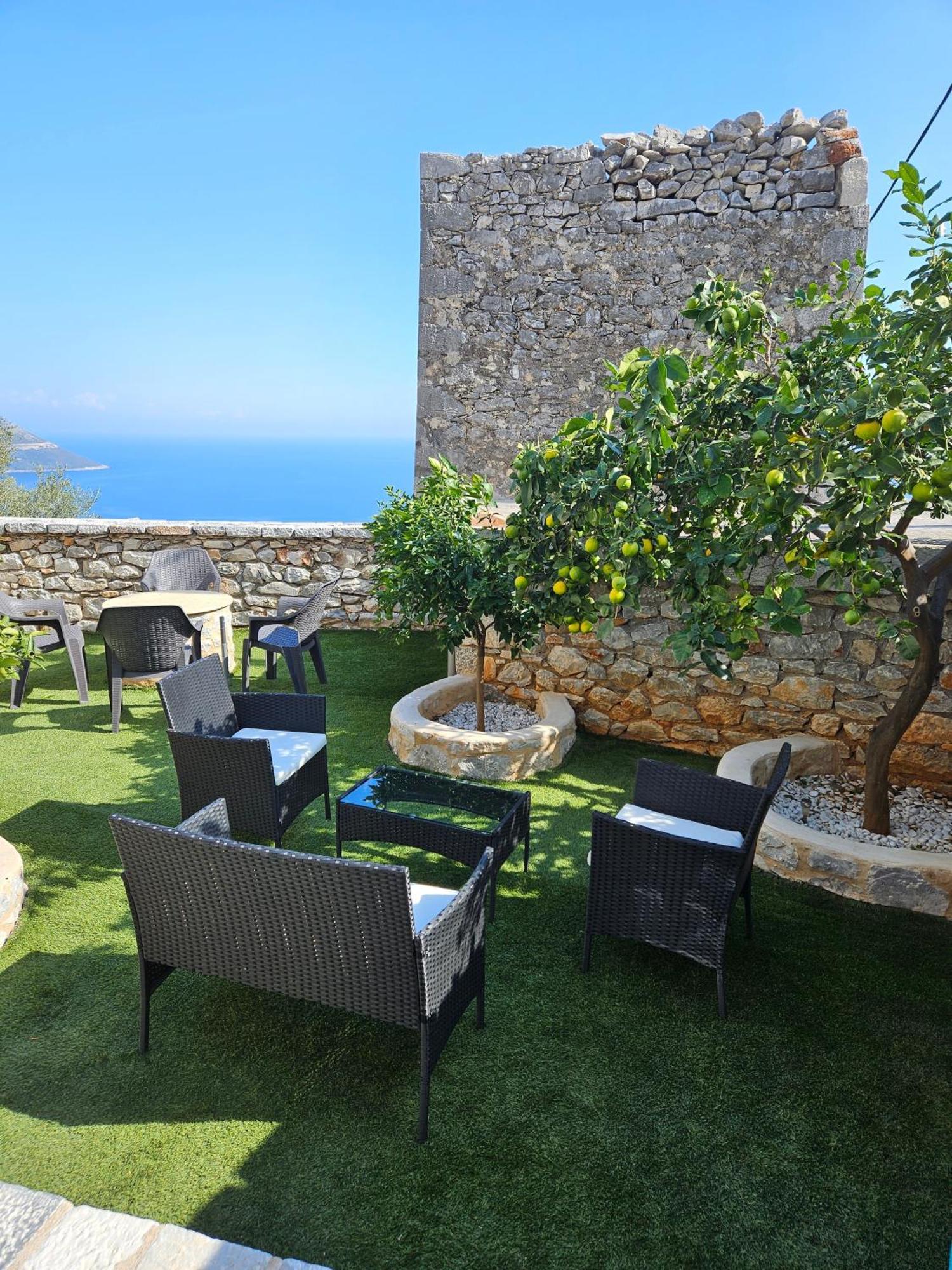 Rigas Stone Tower East Mani 3 *